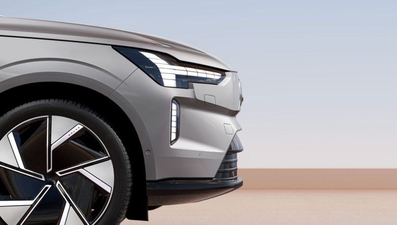 Volvo EX90 światła reflektor przód